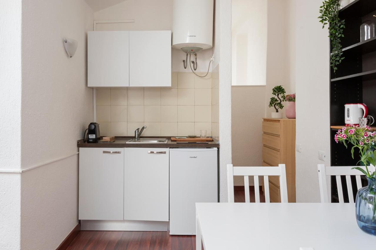 1 Bedroom Apt - Duomo 4 Milánó Kültér fotó